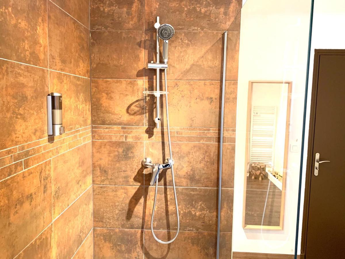 Rose Appartement Μανόσκ Εξωτερικό φωτογραφία